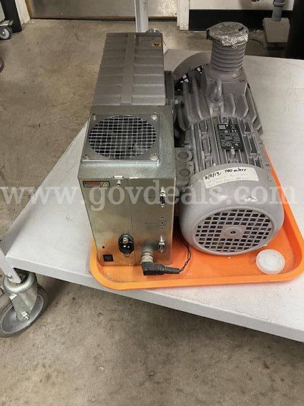 Varian MS-40+ Vacuum pump