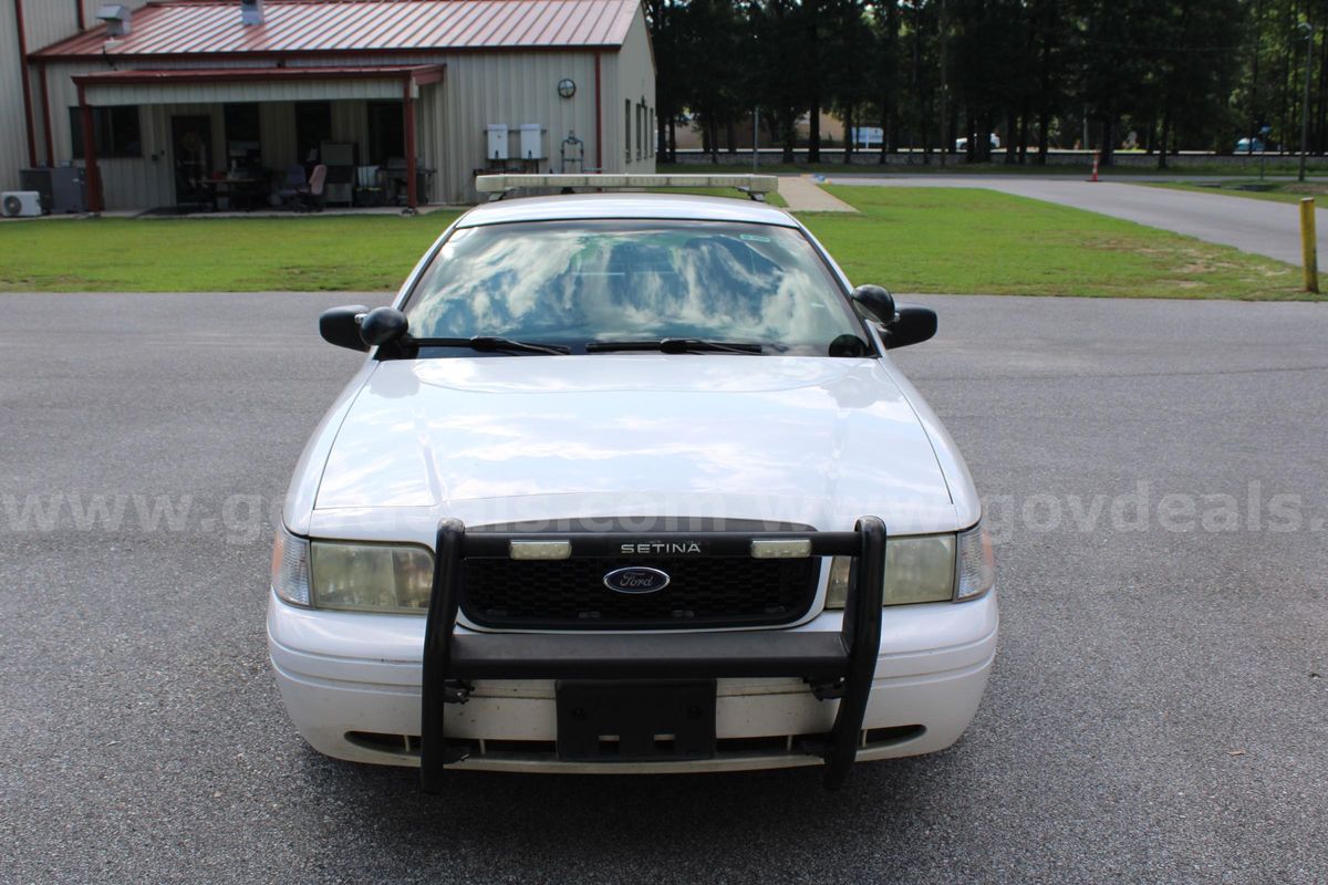 2011 Ford Crown Victoria