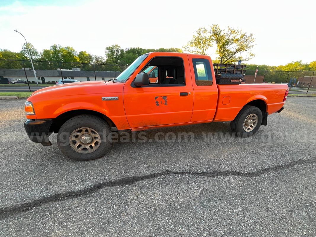 2010 Ford Ranger super cab 4-wheel drive pickup truck