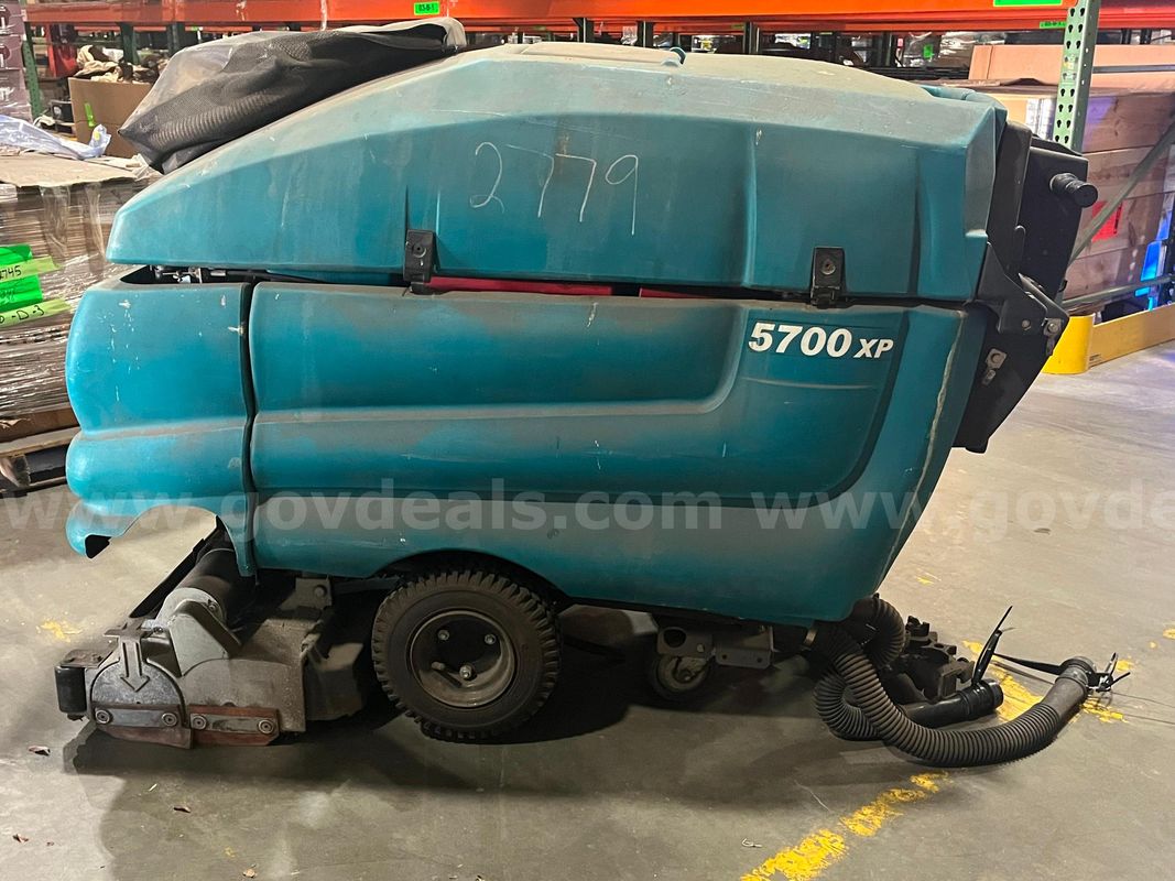 Tennant 5700XP