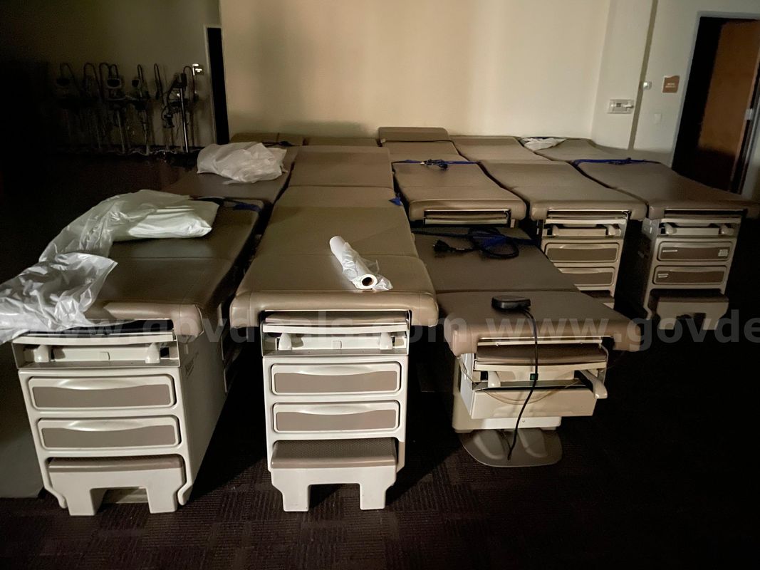 Used Exam Tables