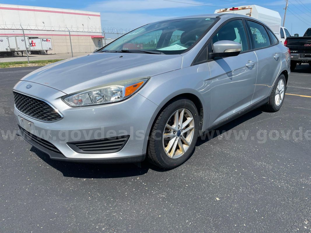 2016 Ford Focus SE SEDAN 4-DR, 2.0L L4