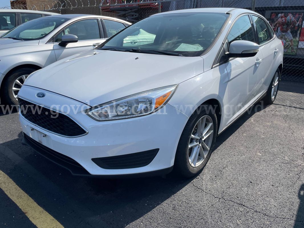 2017 Ford Focus SE SEDAN 4-DR, 2.0L L4