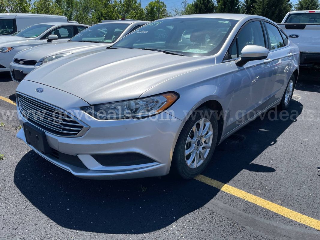 2017 Ford Fusion SEDAN 4-DR, 2.5L L4
