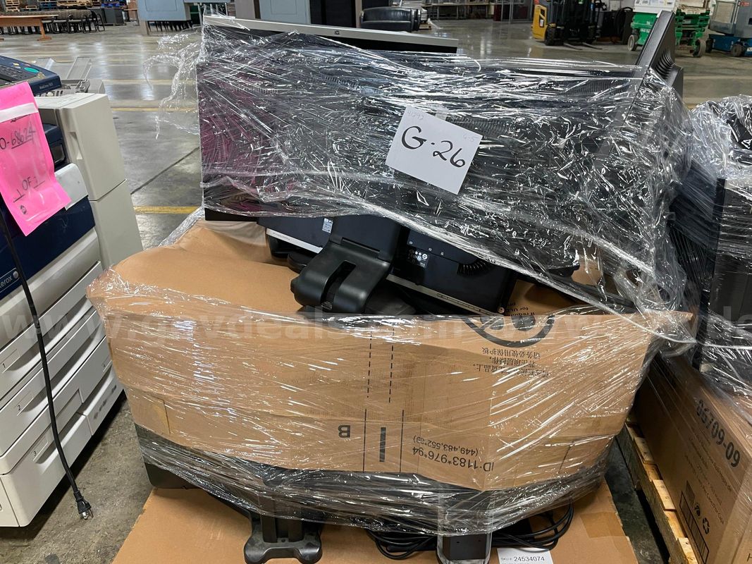 Lot of PC Monitors