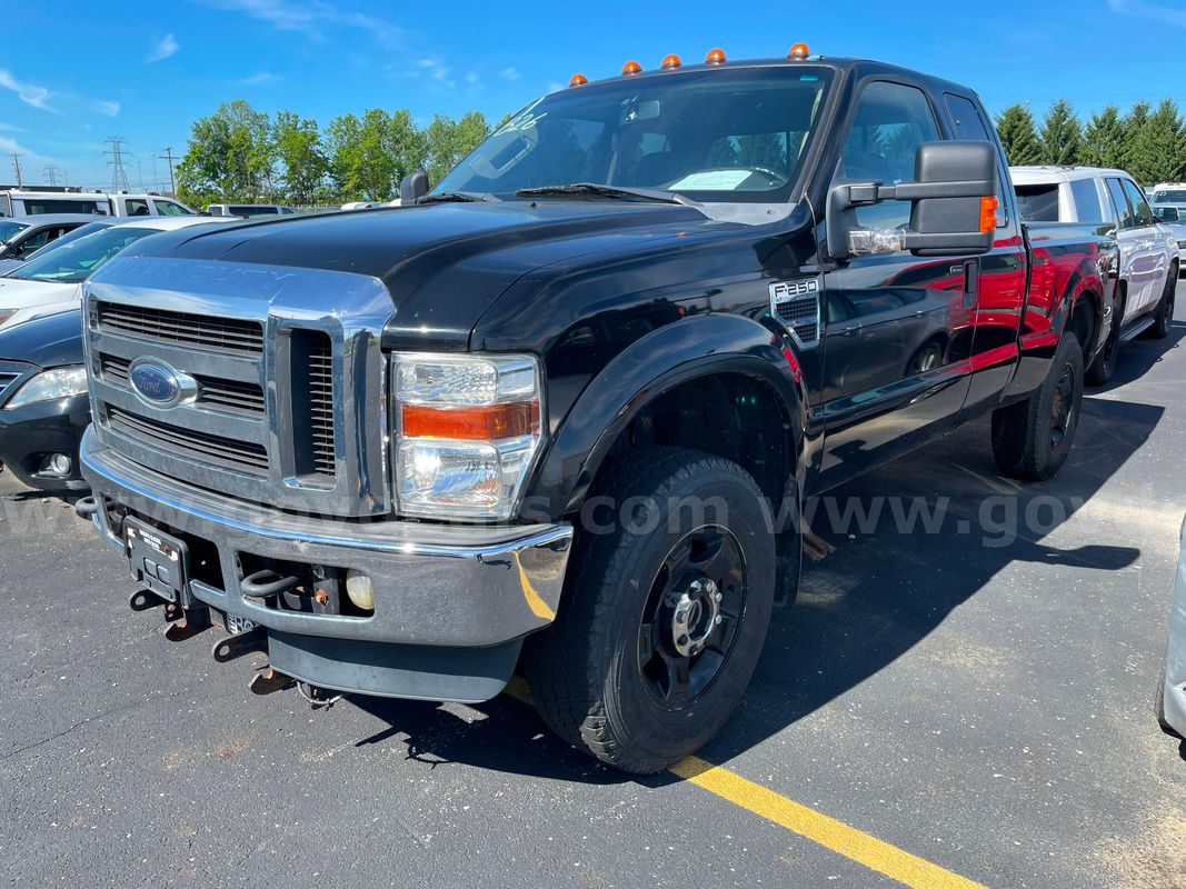 2010 Ford F-250 SD XLT 4WD EXT CAB PICKUP 4-DR, 5.4L V8