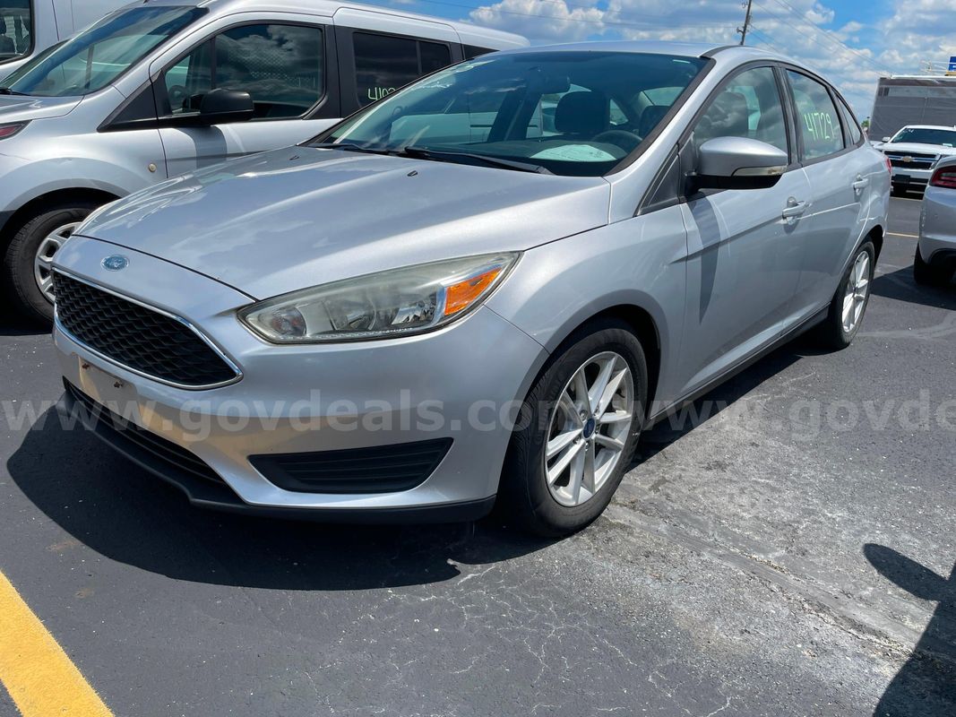 2016 Ford Focus SE SEDAN 4-DR, 2.0L L4 *UNDER 60K MILES!!
