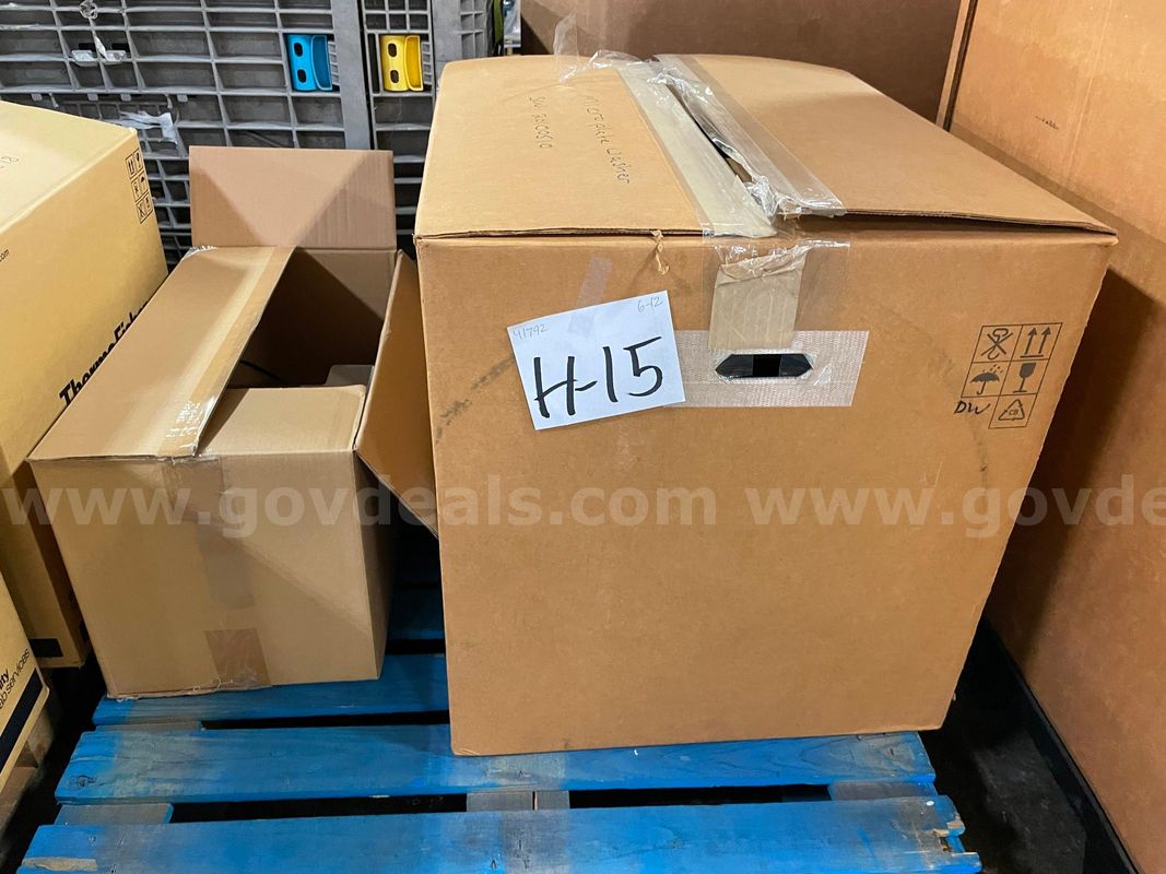 Lot of ELX405UD Lab Equipment and BioTek 96 Deep Well Microplate Washer