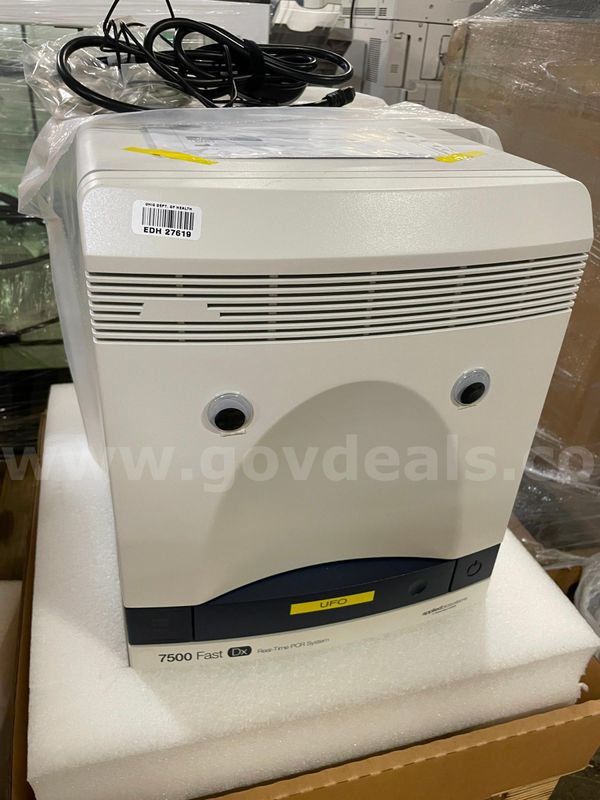 7500 Fast DX Instrument Real-Time PCR System, Lab Equipment