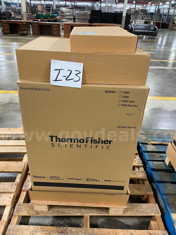 7500 Fast DX Instrument Real-Time PCR System, Lab Equipment