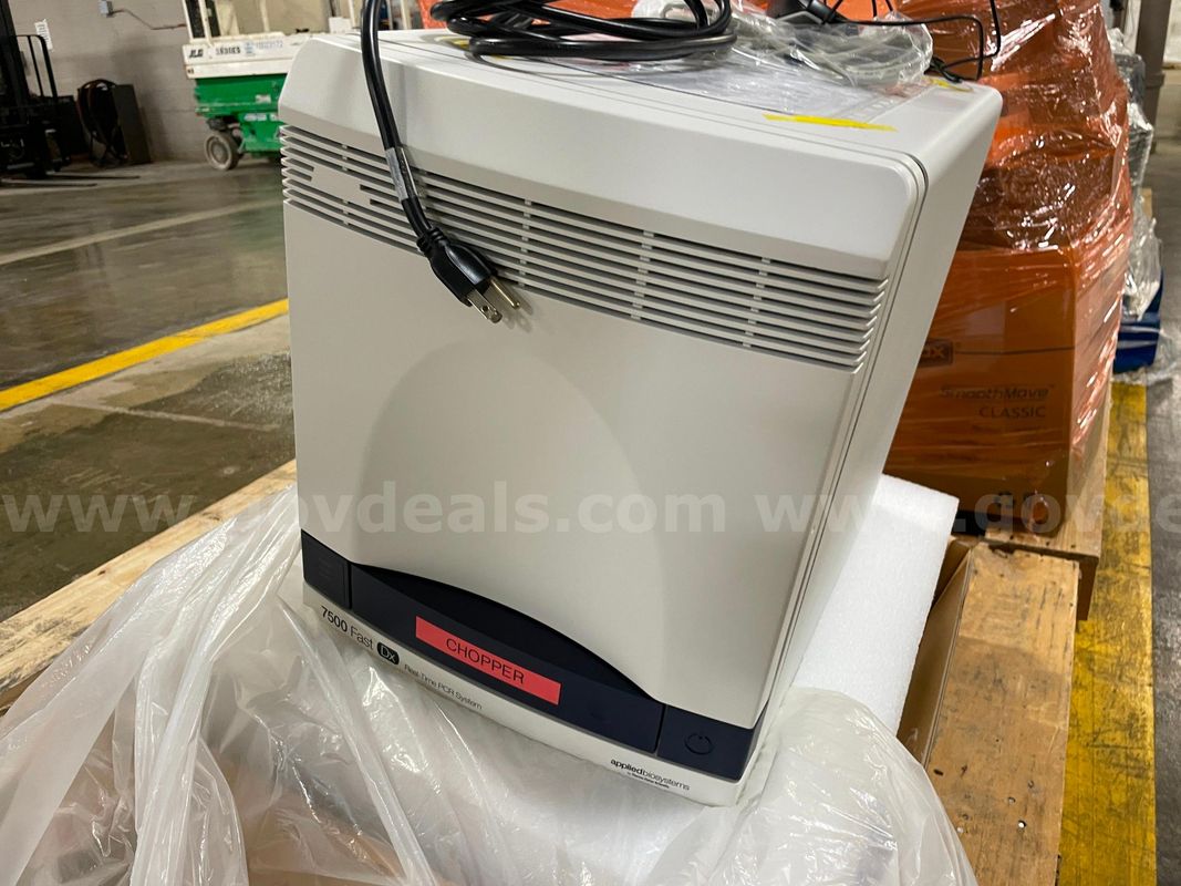 7500 Fast DX Instrument Real-Time PCR System, Lab Equipment