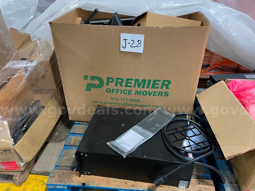 Lot of an APC AP9619 Management Card and Misc. Radio Cables/Accessories