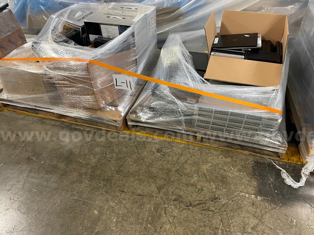 Lot of Lapops, Desktops, Monitors, and Other Electronic Items