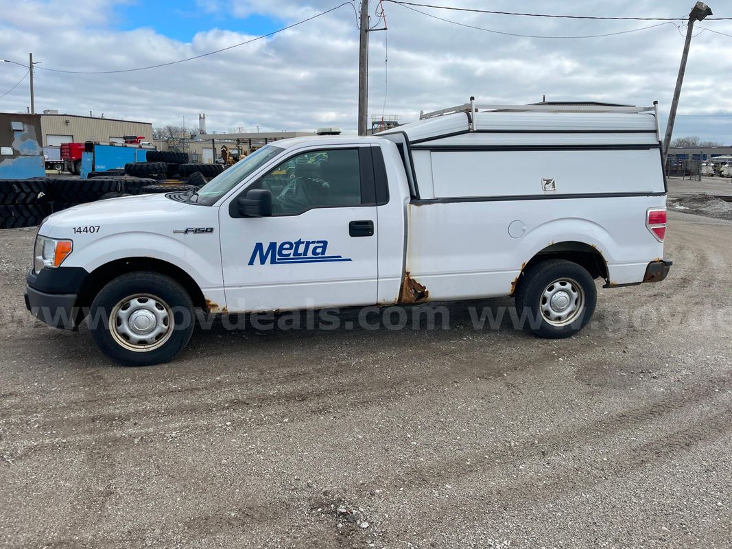 Unit 14407 - 2014 Ford F-150 Reg cab 4.6L V6, tires LT255/65R17