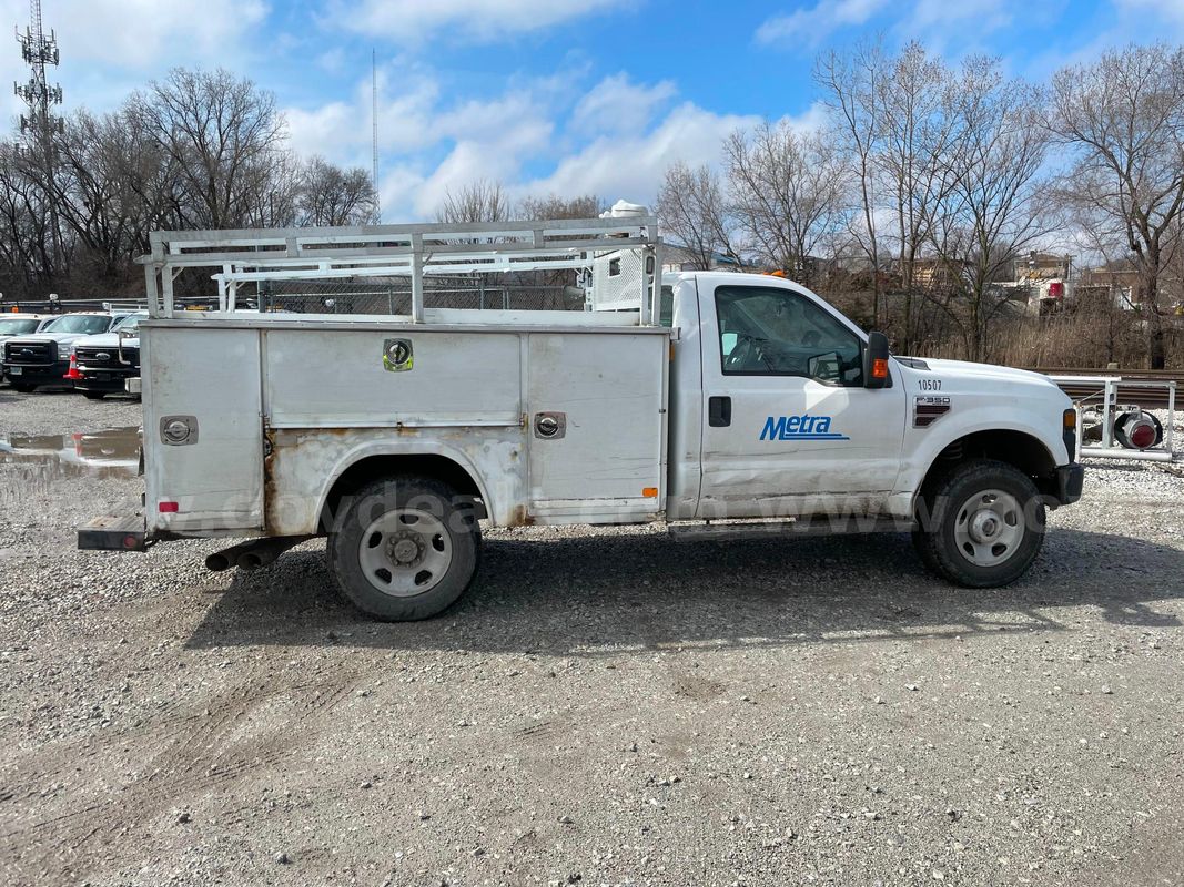 Unit 10507 - 2010 Ford reg cab 6.4L V8, tires LT275/70R18 tires, Service Body, sliding bed, ladder rack