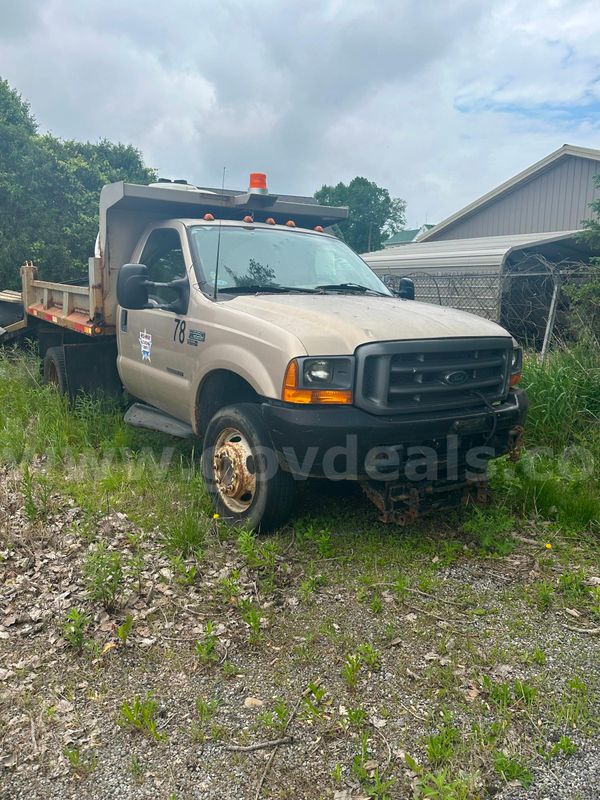 1999 Ford F-550