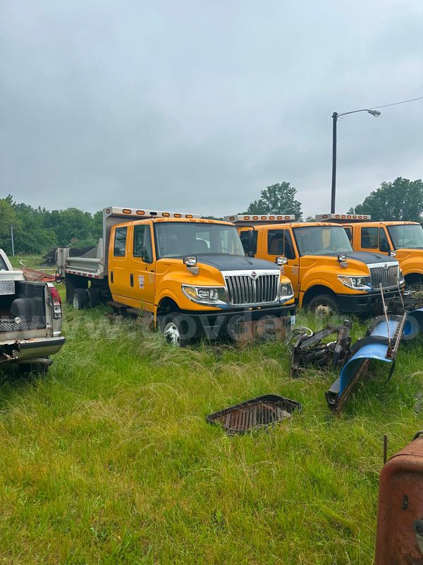 2016 International TerraStarr Crew Cab Dump Truck