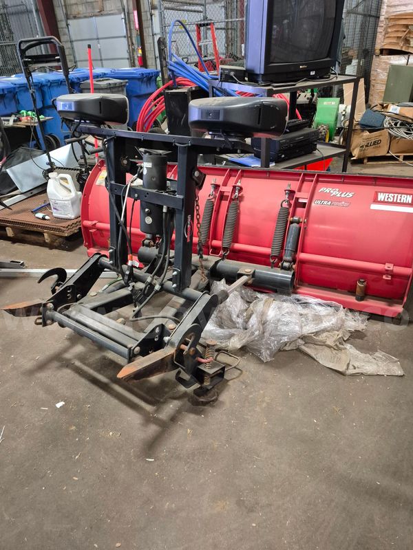 Western Pro Plus Ultra Finish Snow PLow
