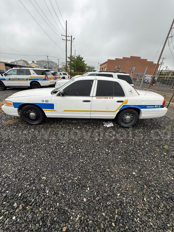 2011 Ford Crown Victoria