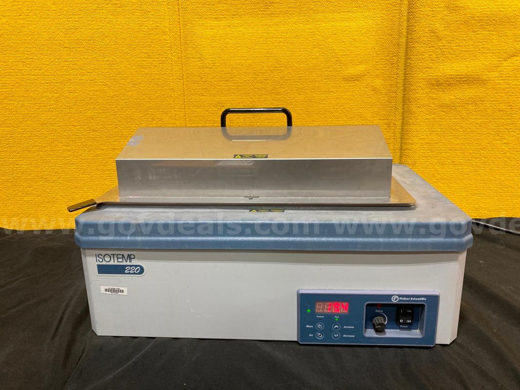 (1) Fisher Scientific Isotemp 220 Heated Water bath