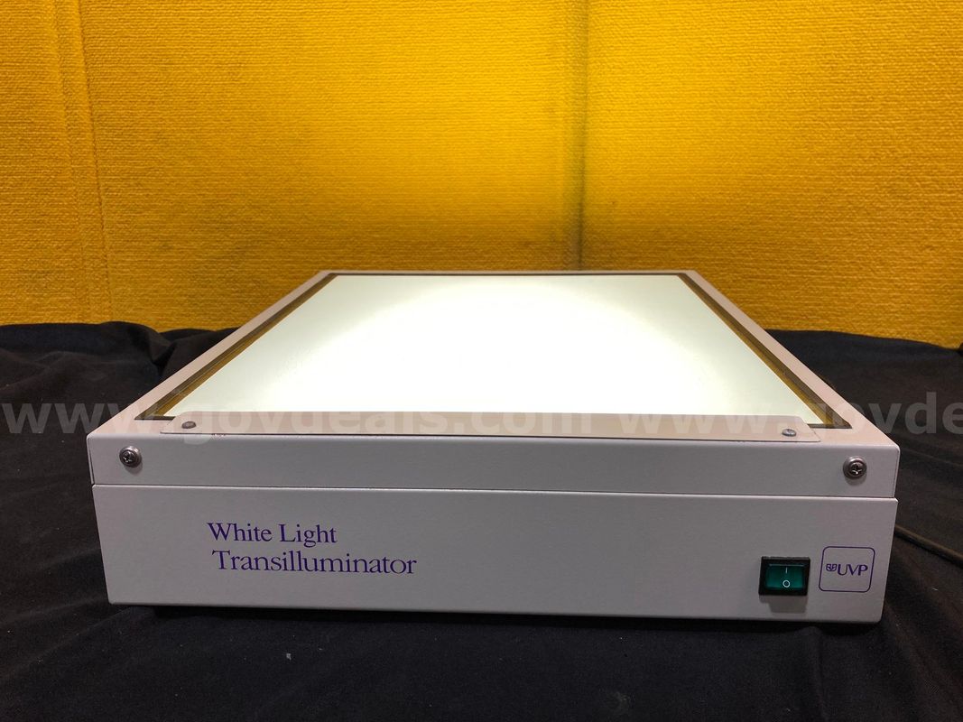 (1) UVP TW-43 White Light Transilluminator