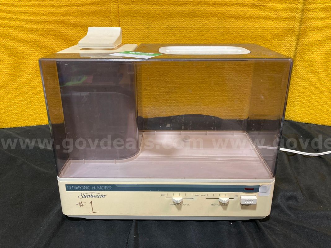 (1) Sunbeam 686 Ultrasonic Humidifier