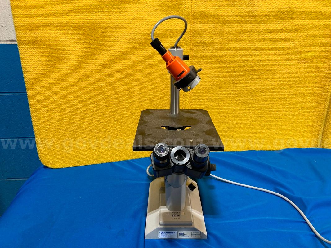 (1) Zeiss Microscope Model 47 12 03 - 9901