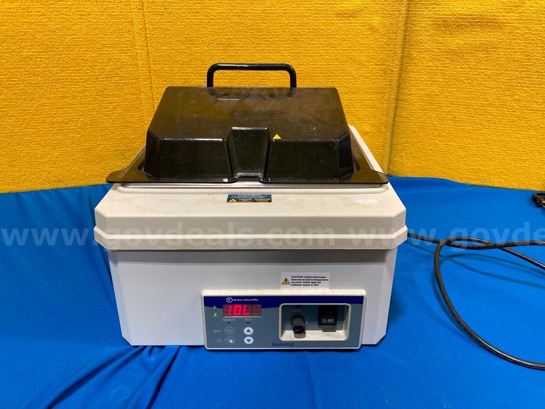 (1) Fisher Isotemp Model 210 Water Bath