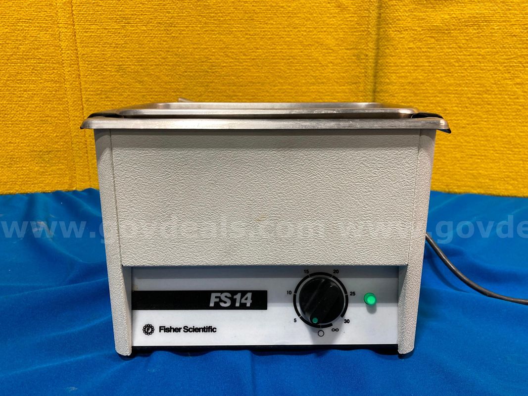 (1) Fisher Scientific Model FS14 Ultrasonic Bath