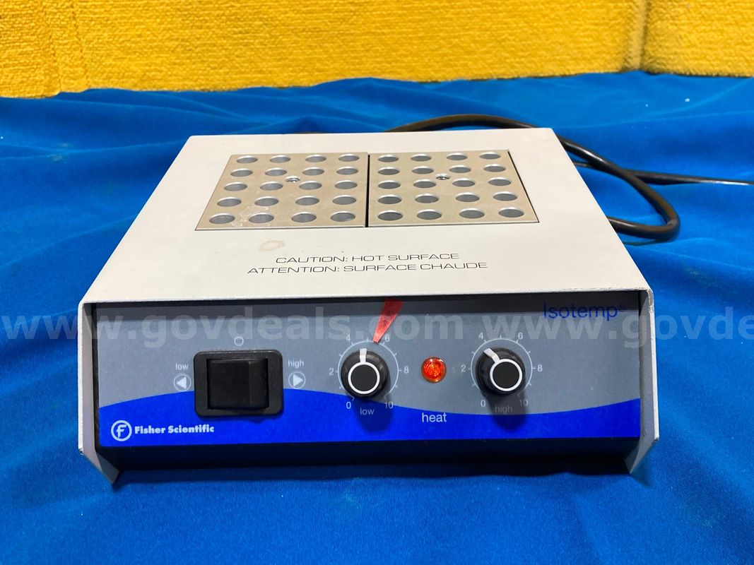(1) Fisher Scientific Model 2052FS Isotemp Dry Bath Incubator