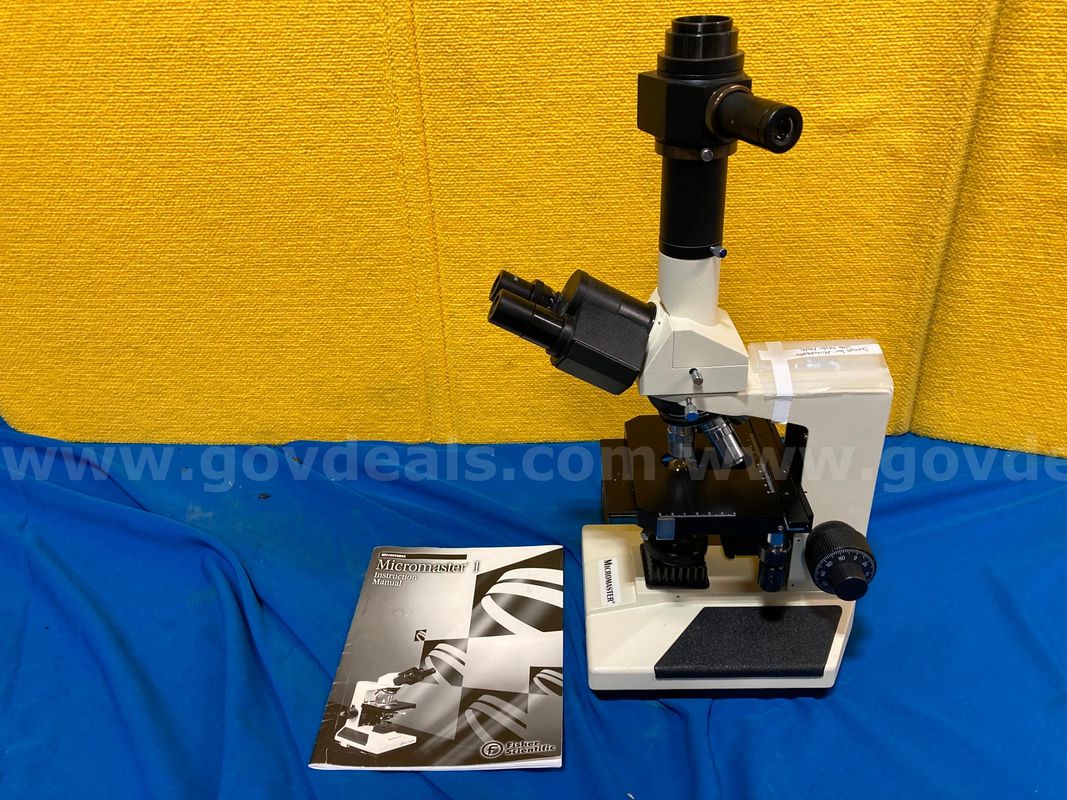 (1) Fisher Scientific Micromaster I Microscope