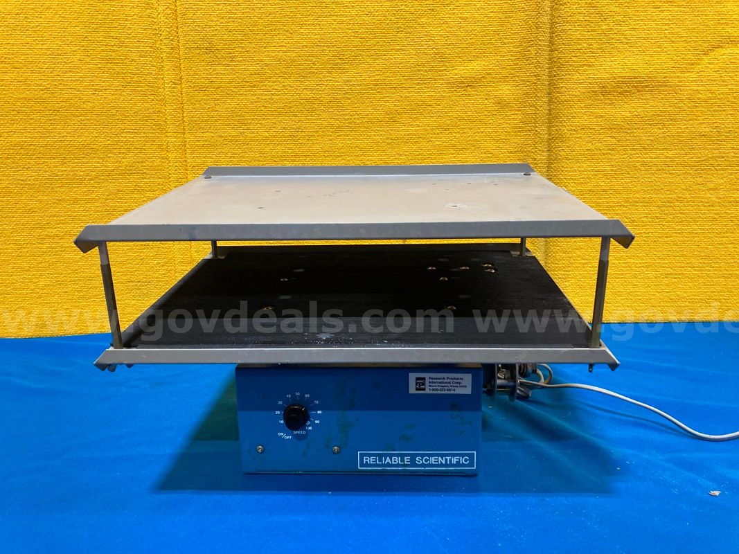 (1) Reliable Scientific Double Platform Rocking Shaker