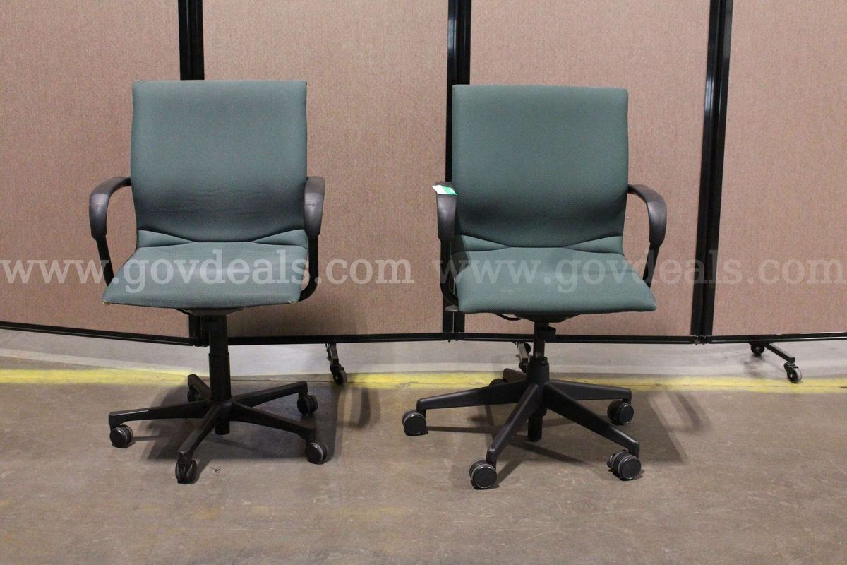 (2) Steelcase Task Chairs