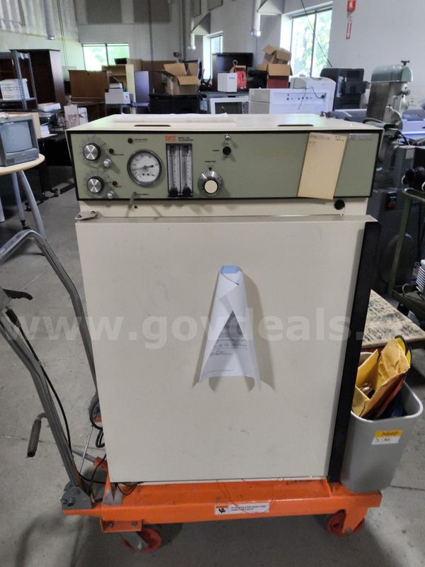 Laboratory Anaerobic / Controlled Atmosphere Incubator Chamber