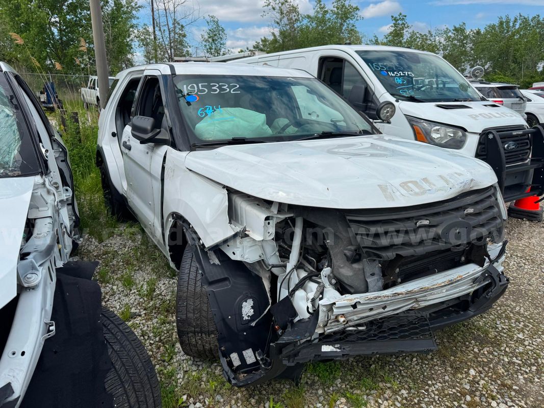2019 Ford Interceptor Explorer LOT674 - 195332 - NR