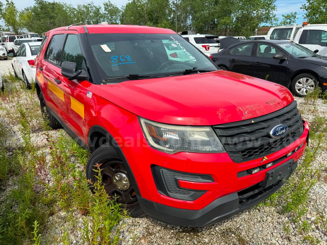 2016 Ford Interceptor LOT868 - 167015 - NR