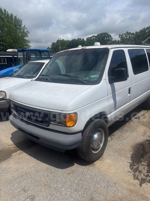 2004 Ford Econoline