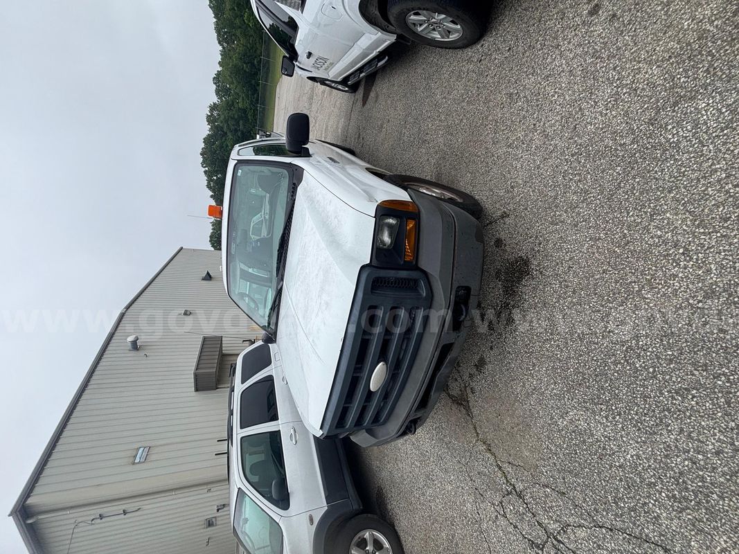 2006 Ford F-350 SD XL SuperCab 2WD
