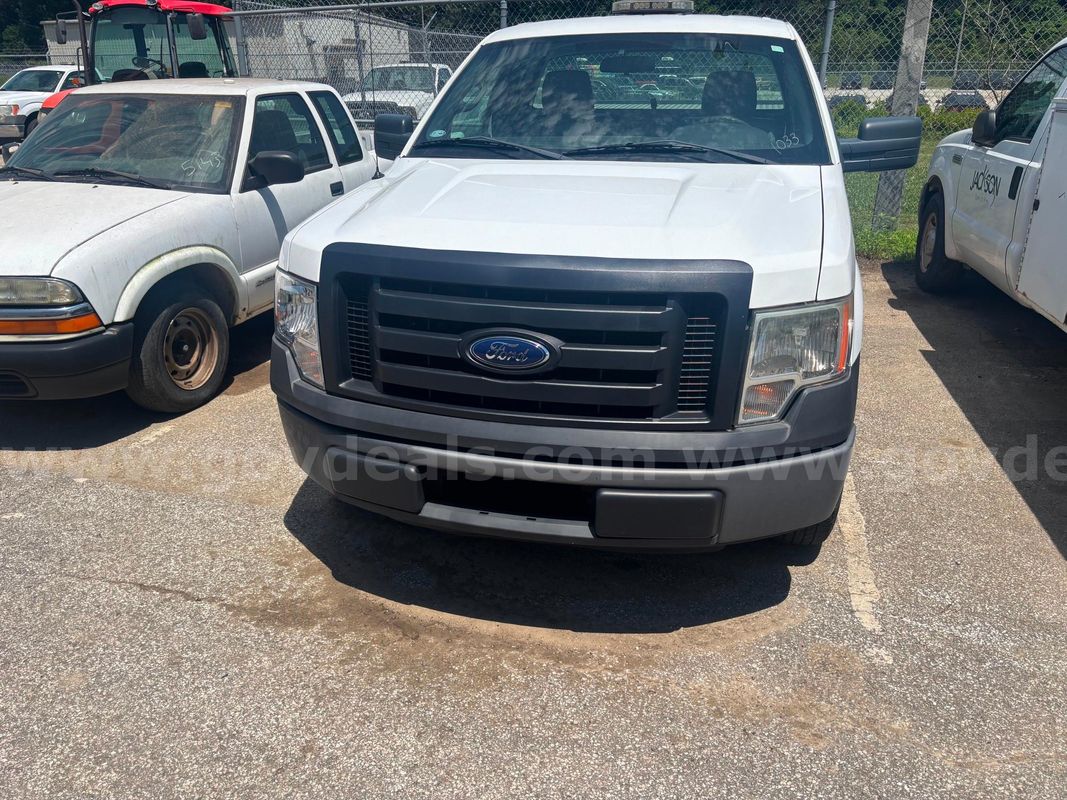 2011 Ford F-150 XL 8-ft. Bed 2WD
