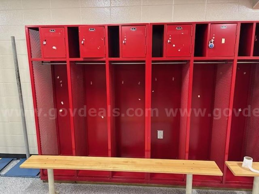 Heavy-Duty Athletic Team Lockers – Used