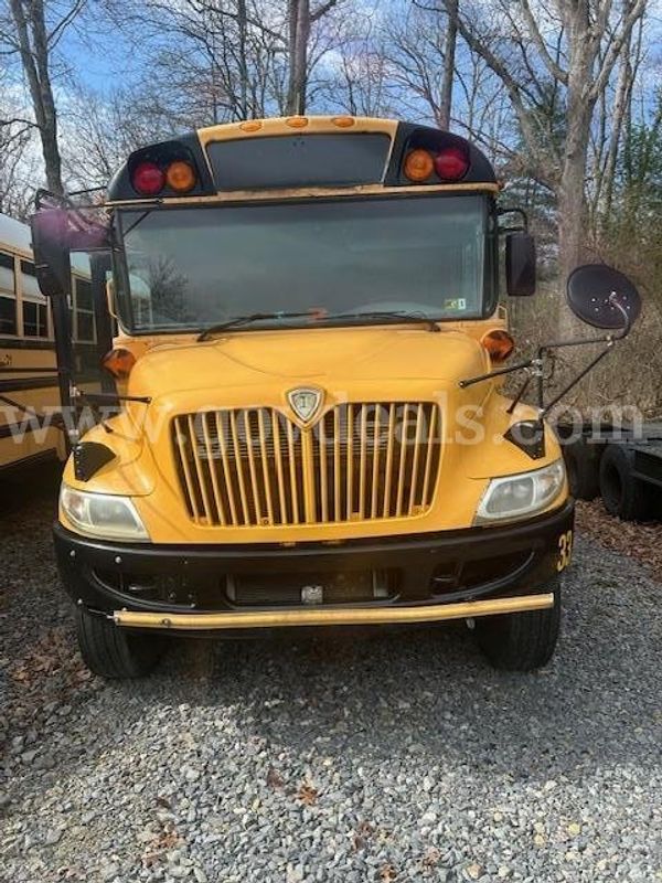 2008 International 3000 Bus, 53 Passenger