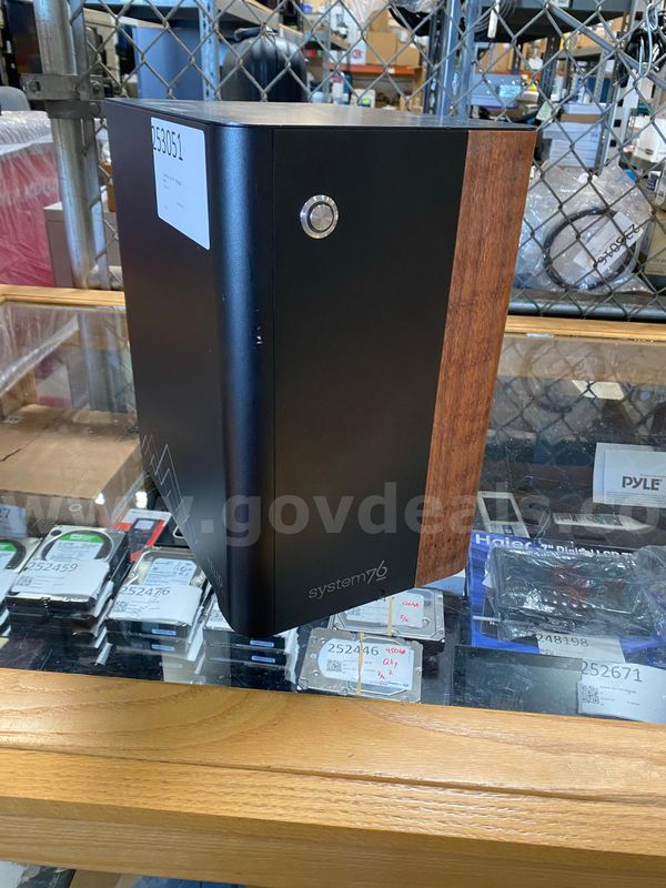 Computer: Custom Amd Ryzen 5 2400g 3.6ghz / 16gb Ram / 250gb Ssd / 600w Psu