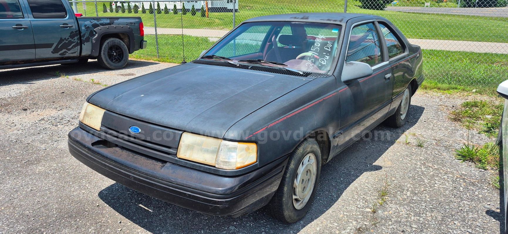 1994 Ford Tempo