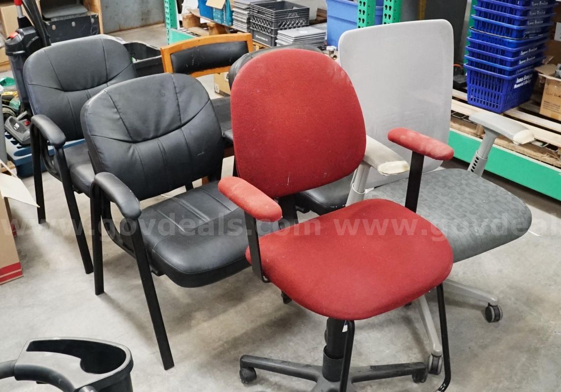 Assorted Office Chairs