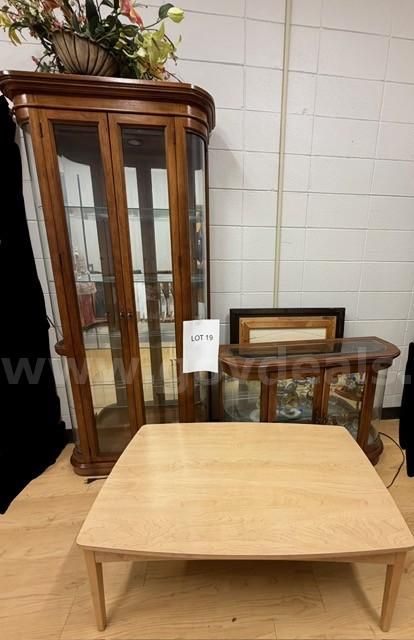 Curio Cabinets, Table