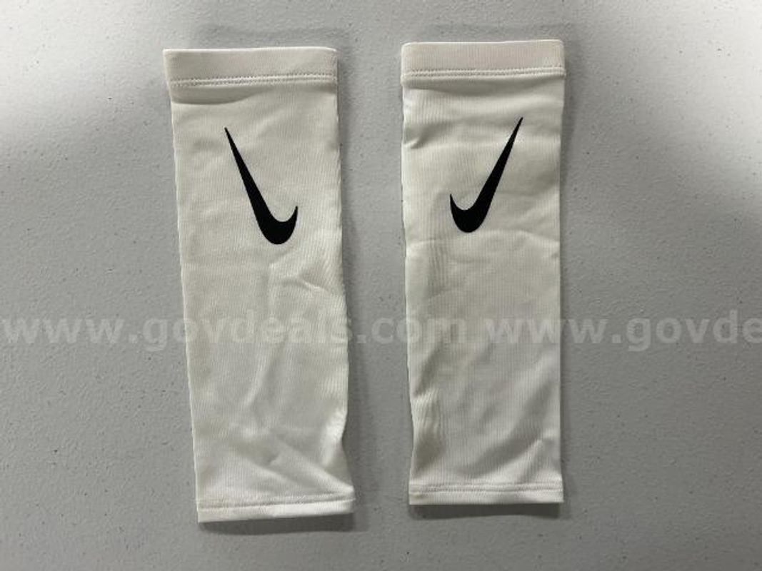 Lot of 4, Nike Pro Dri-Fit Shivers, White in color, Size: Youth