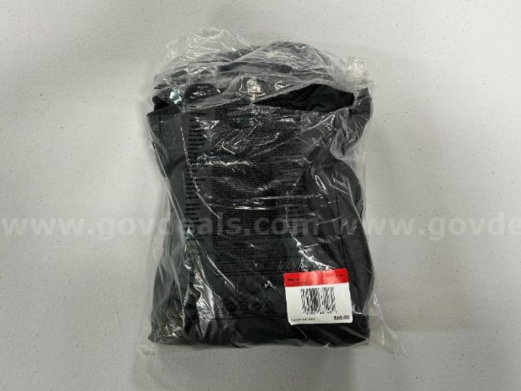 Lot of 1, Nike Dri-Fit Element Pants, Black in color. Size: L