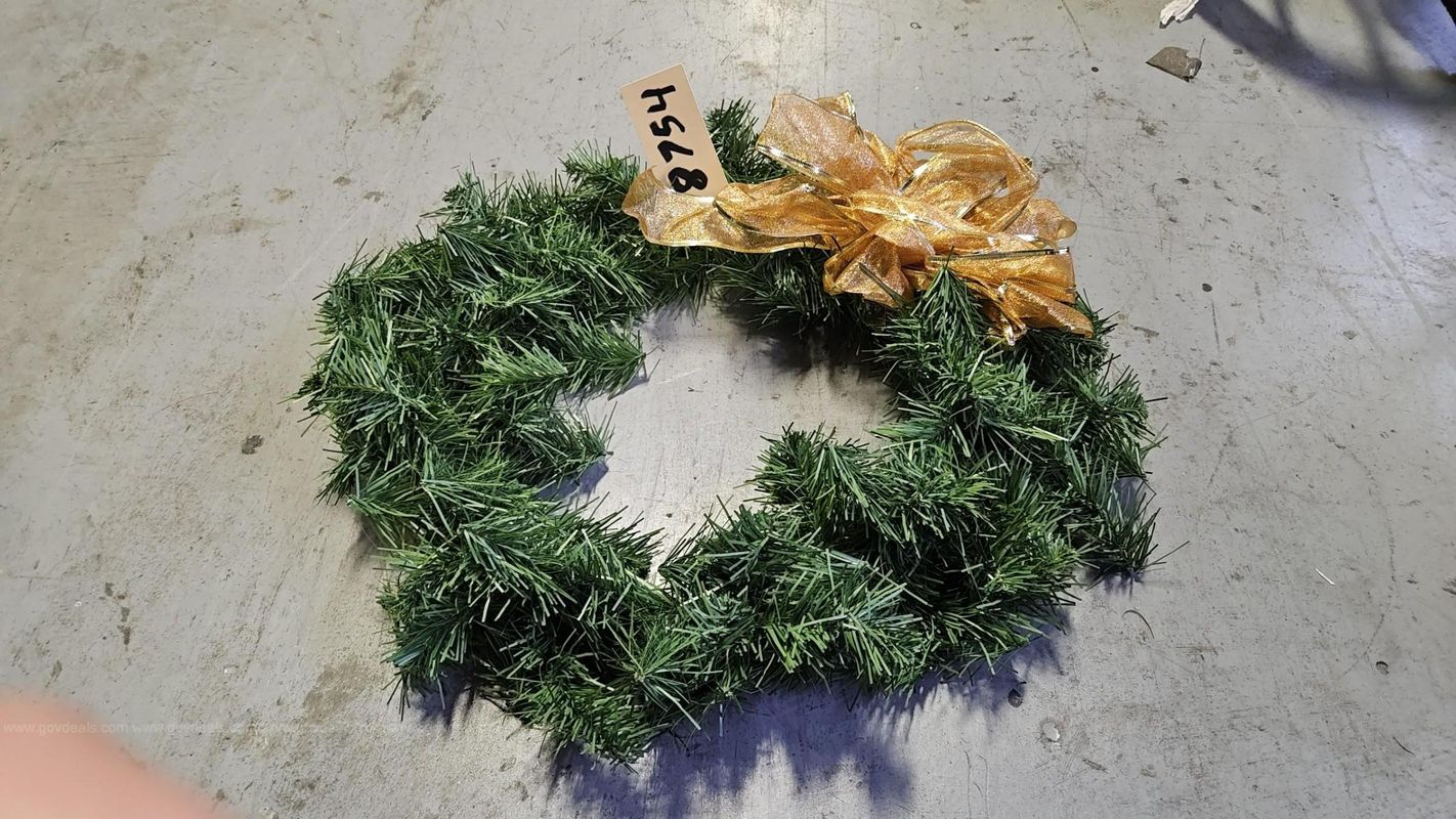 MSU Lot # 8754 - Decorative Wreath