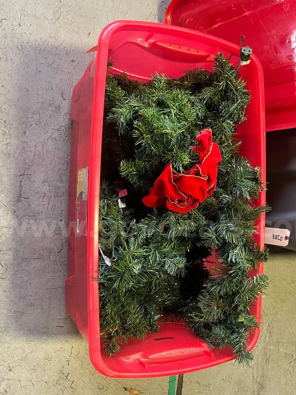 MSU Lot # 9289- Lot of Misc. Christmas Garland