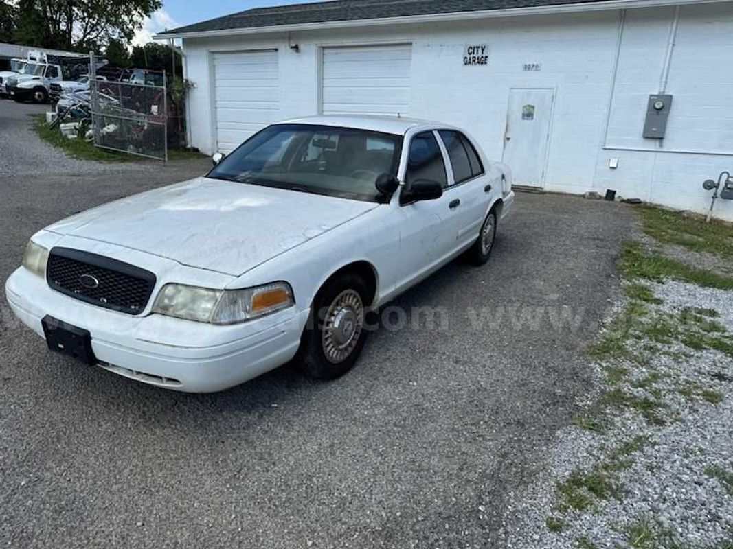 2001 Ford Crown Victoria